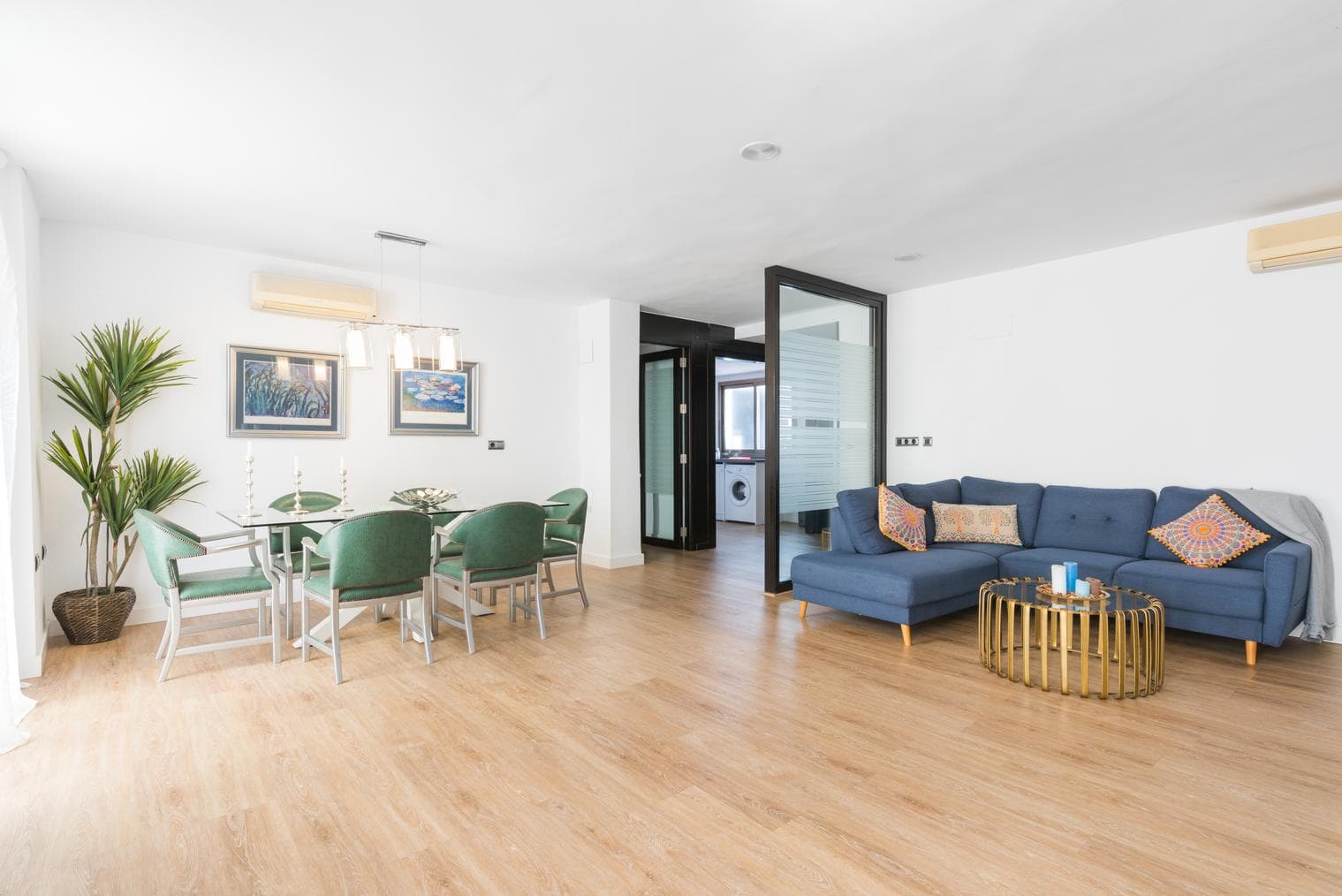 Apartamento Moderno en Calle Larios en Málaga — alquiler vacacional en Málaga